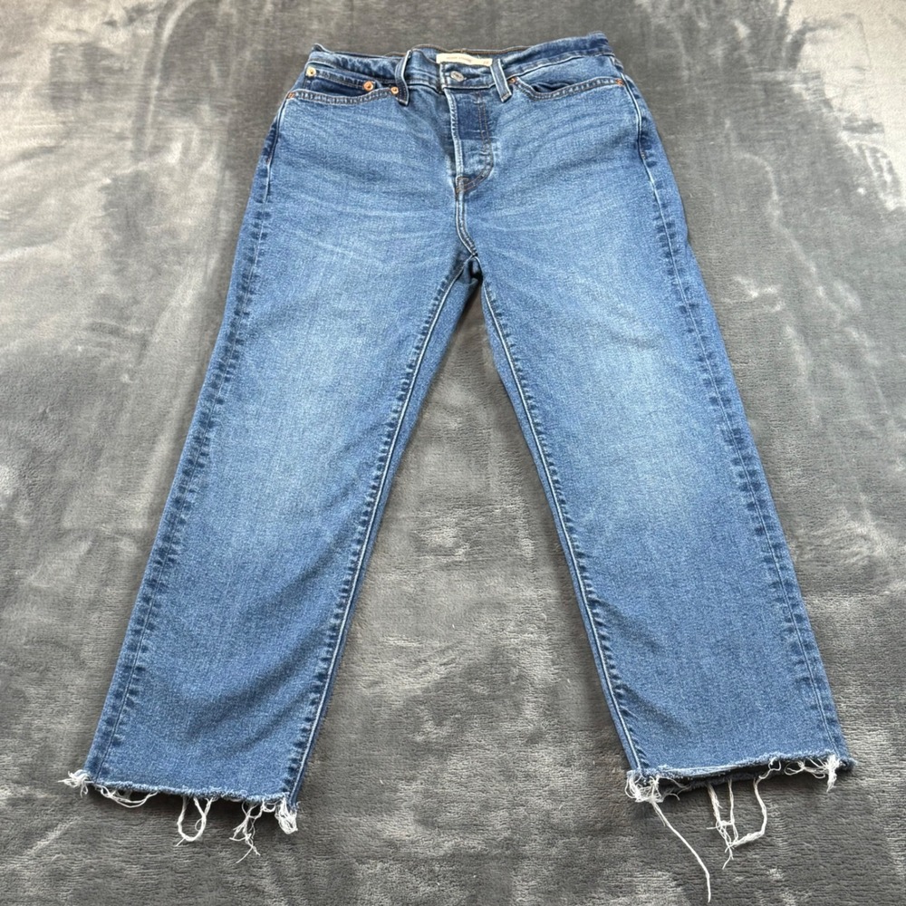Levis Wedgie Straight Jeans Womens 28 Medium Wash Button Fly Raw Hem Denim